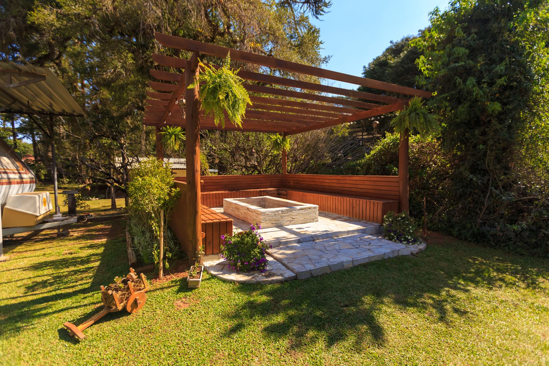 Pergola, Handled from Start to Finish