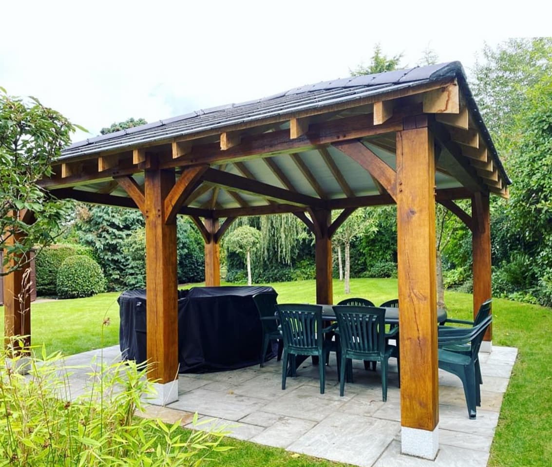 Reliable Oak Gazebos for Family Homes